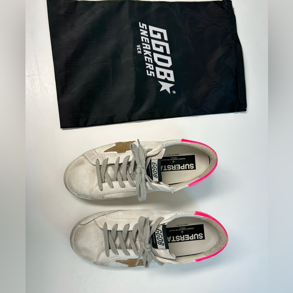New Golden Goose sneakers with dust bag size 39